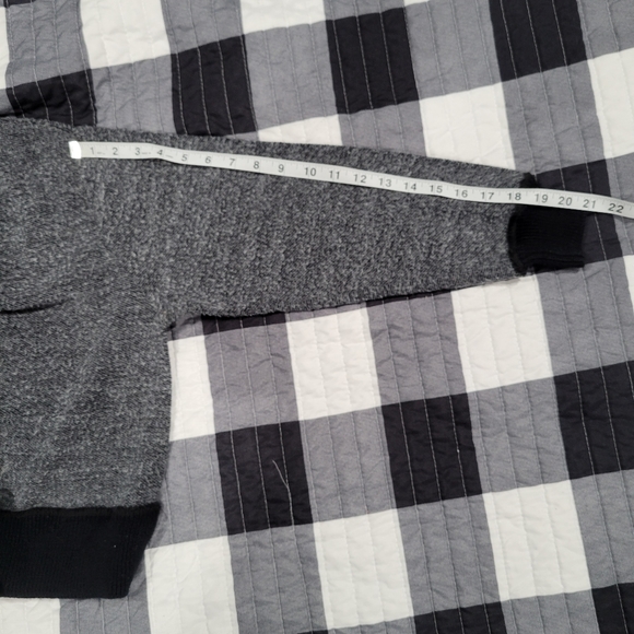 Women's yummy (brand) Size Small Set. Black and gray. - Picture 4 of 10